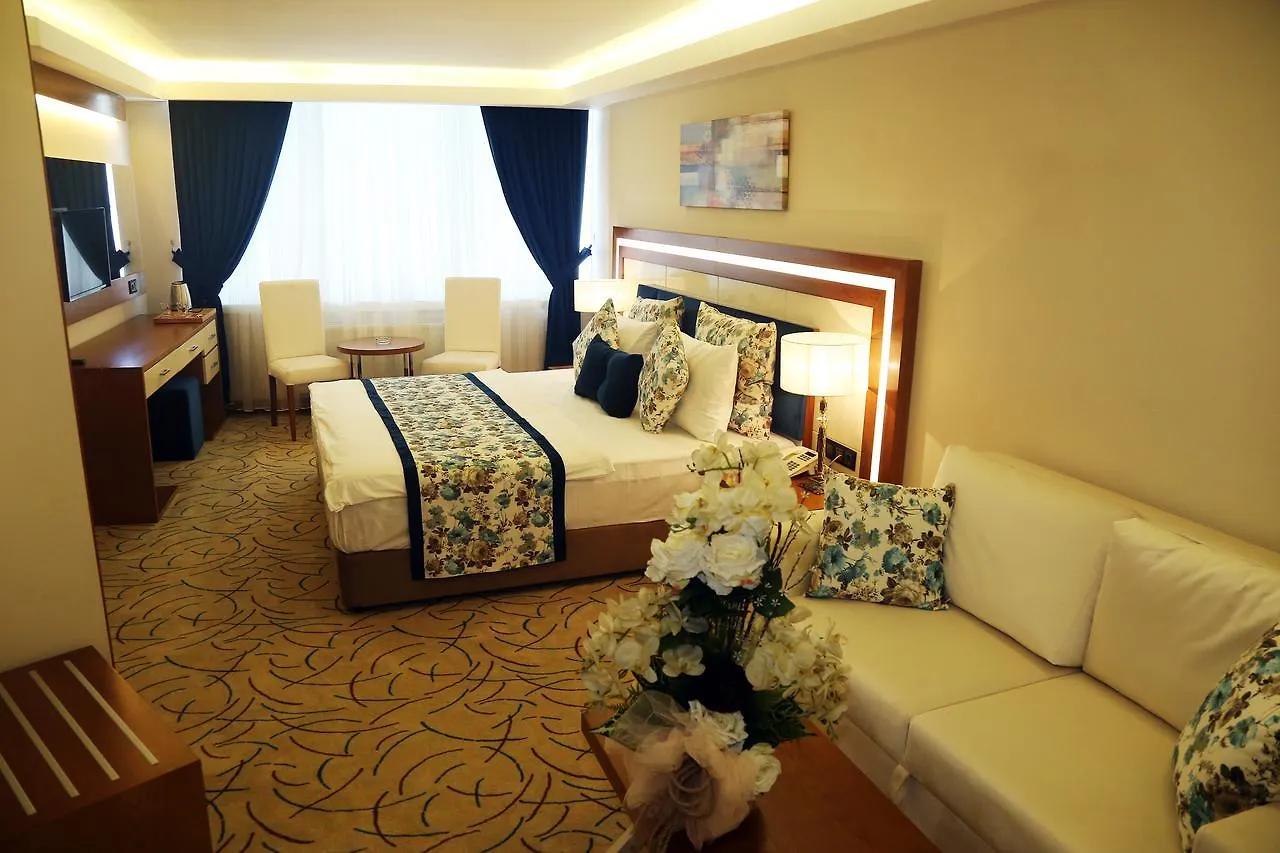 Yol Is Holiday Trabzon Hotel