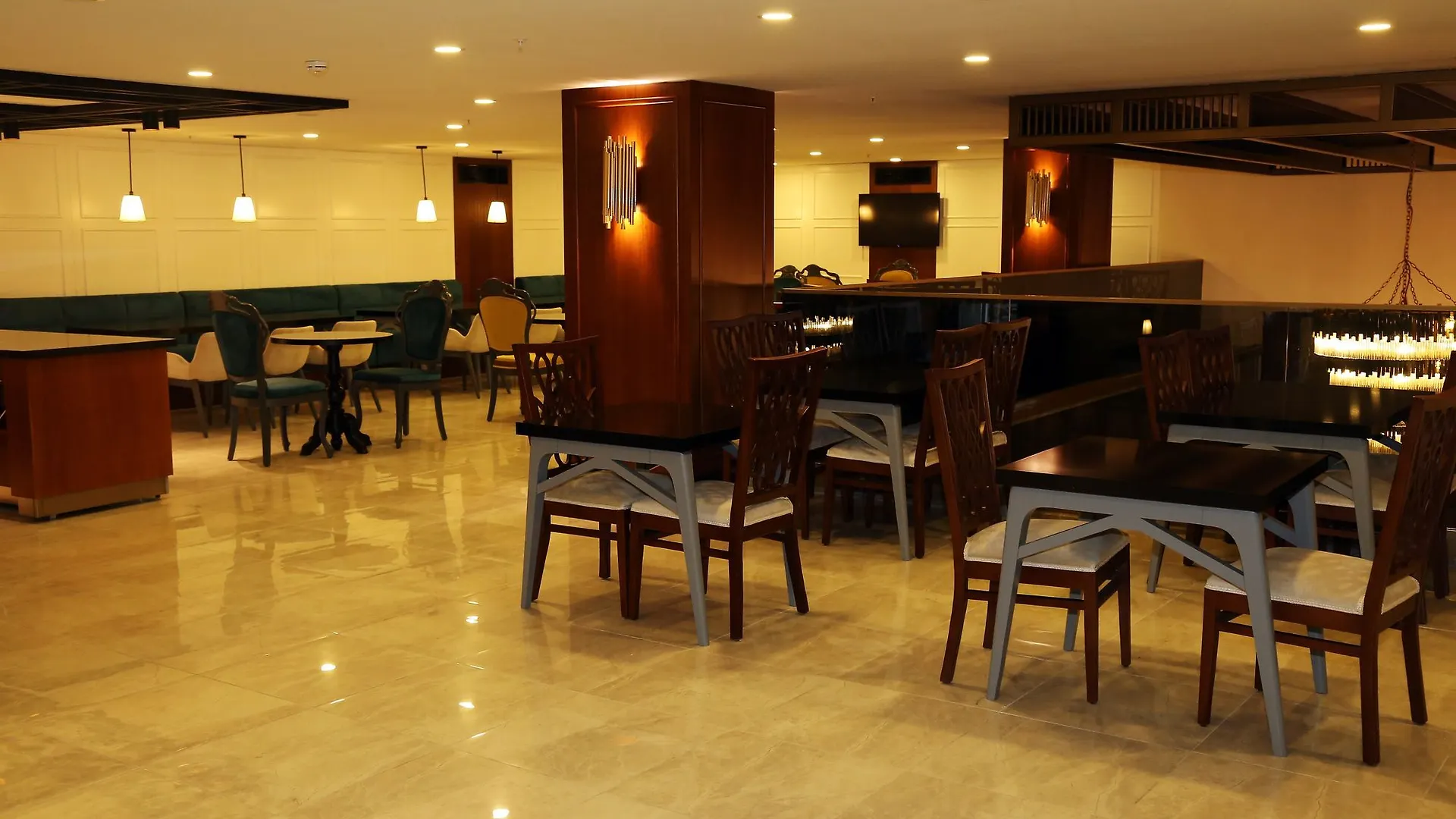 **** Otel Yol Is Holiday Trabzon Türkiye